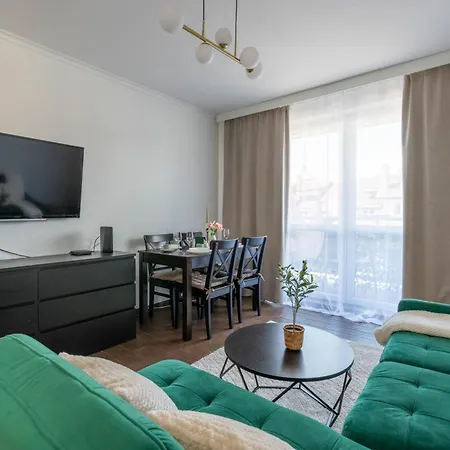Rodzinny I Karnet Na Zamek Dmuchany Apartament *